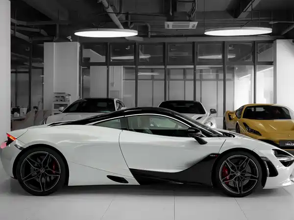 McLaren 720S 2017