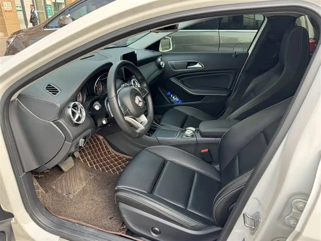 Mercedes-Benz GLA 2019 — фото 10