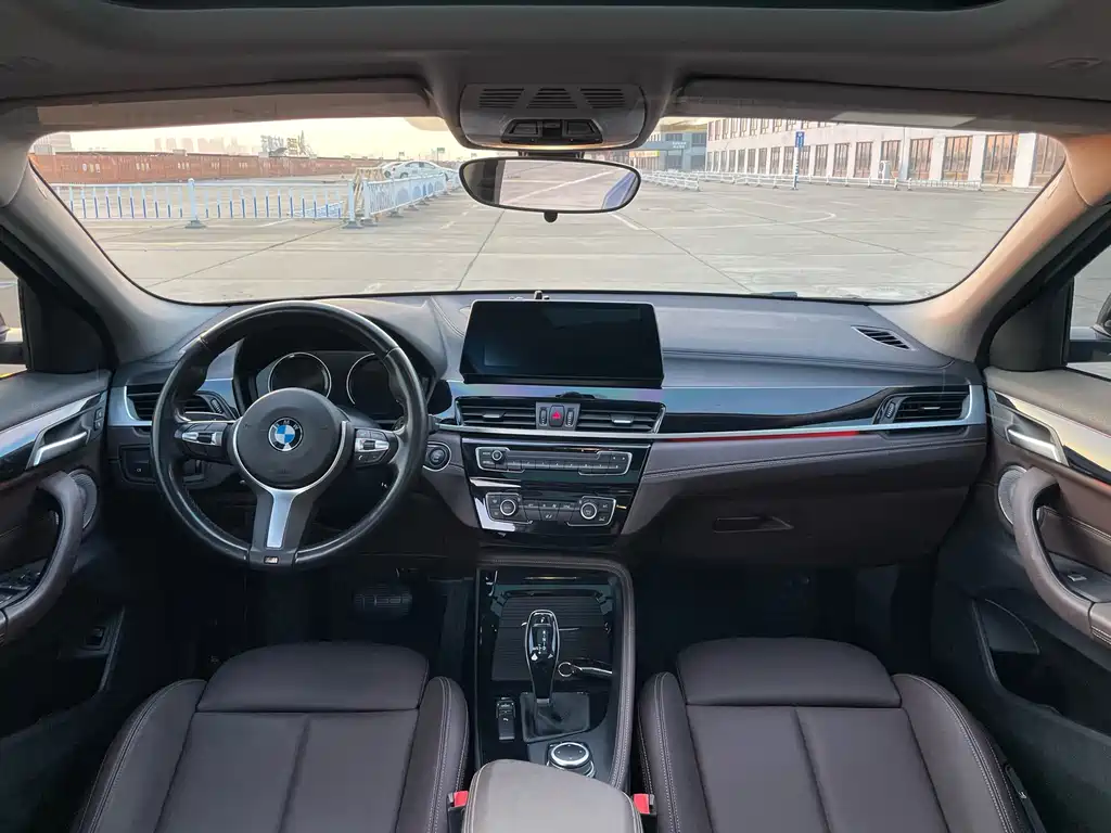 BMW X2 2022 — фото 15