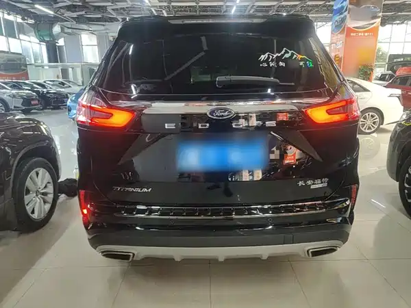 Ford Edge 2021