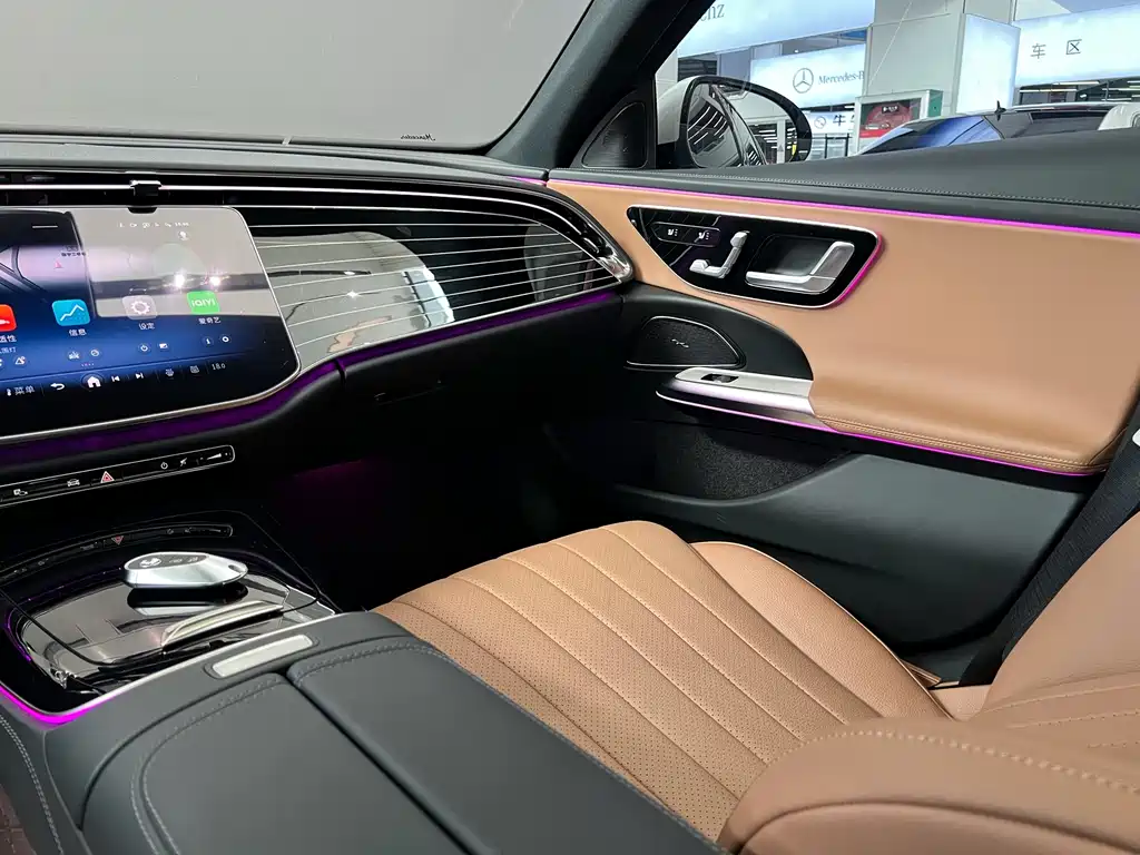 Mercedes-Benz E-Class 2024 — фото 27