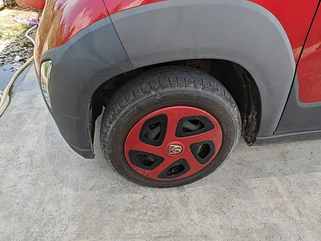 Baojun E100 2021 — фото 25