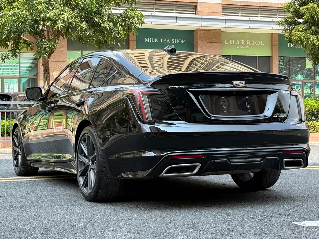 Cadillac CT5 2023 — фото 6