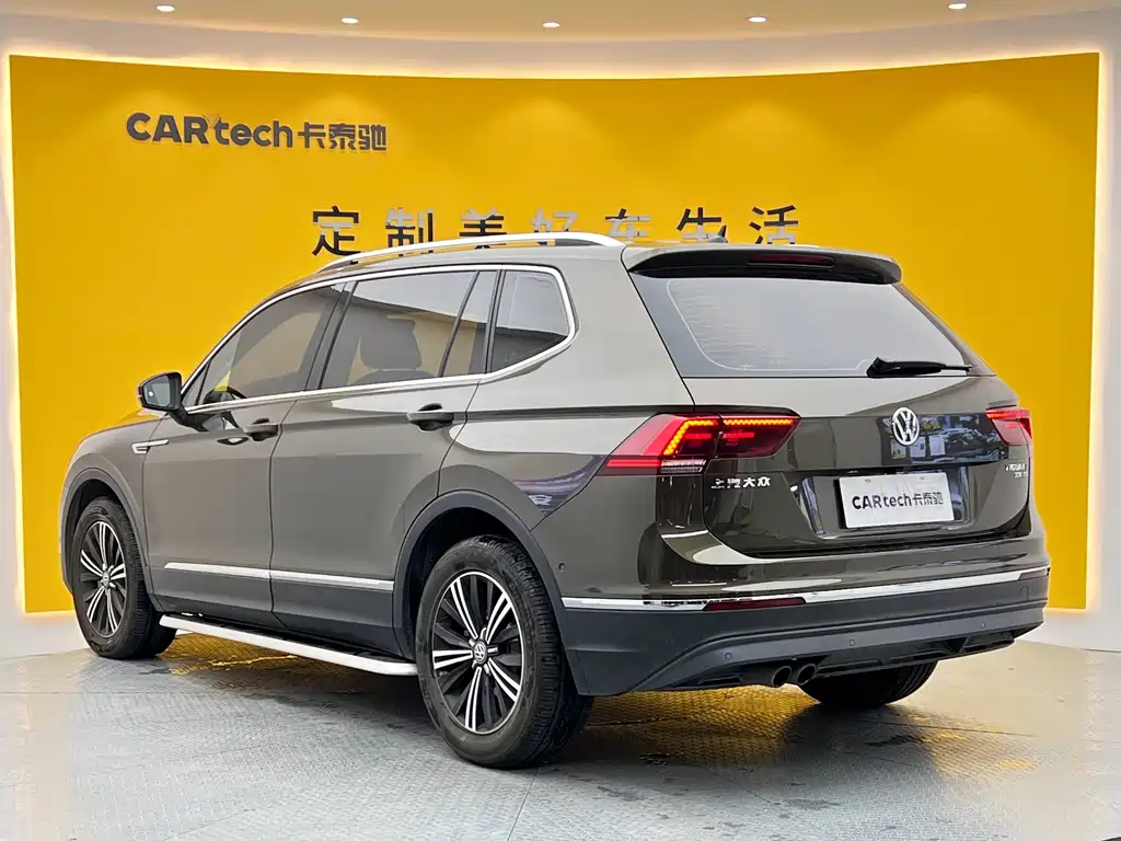 Volkswagen Tiguan L 2017 — фото 30