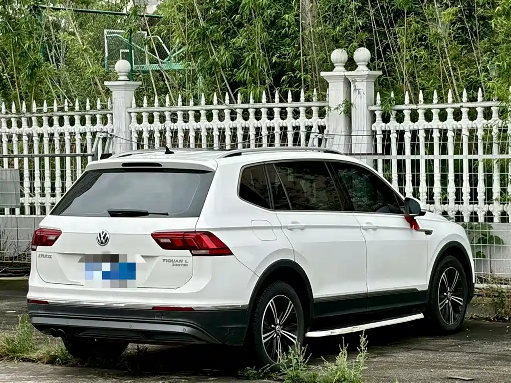 Volkswagen Tiguan L 2020 — фото 7