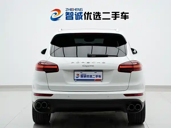 Porsche Cayenne 2016