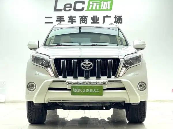 Toyota Prado 2016