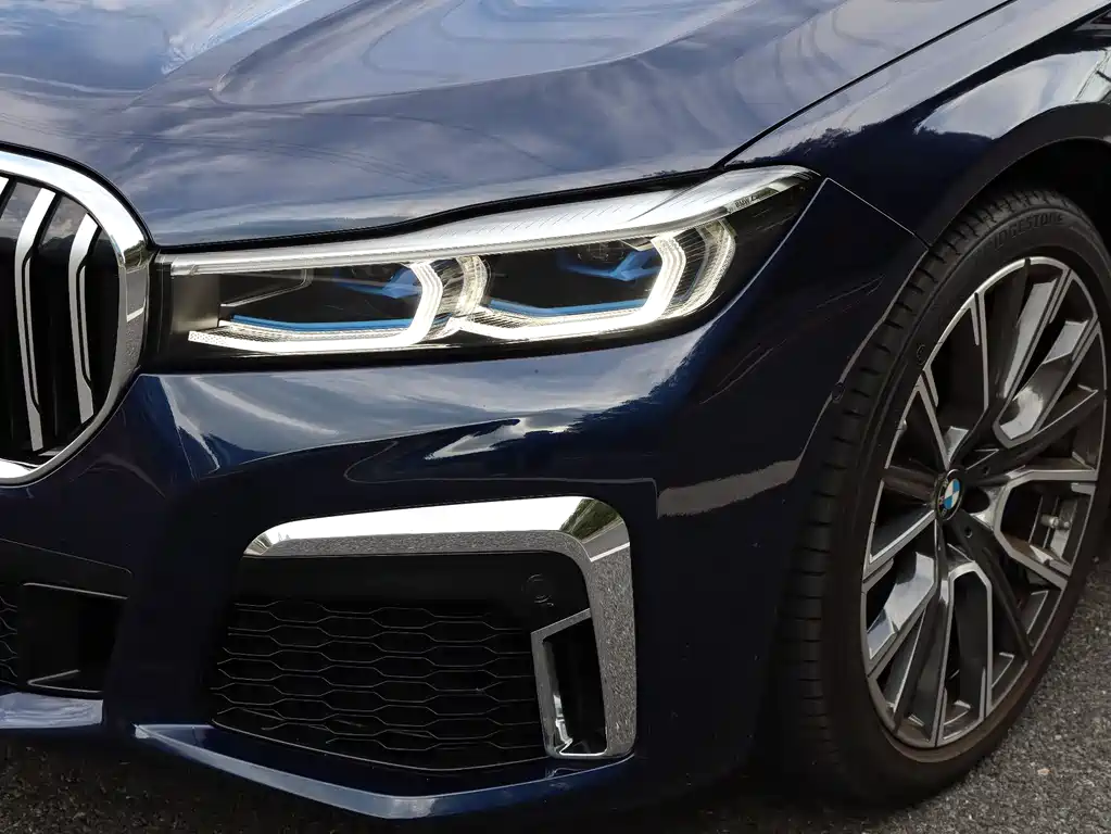 BMW 7 Series 2022 — фото 12