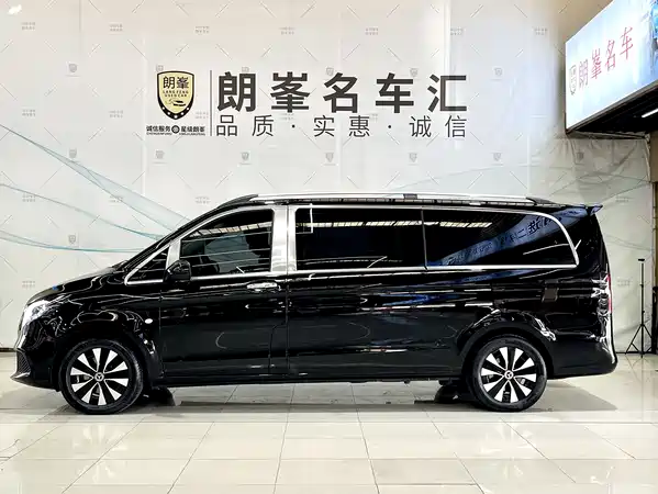 Mercedes-Benz Vito 2023