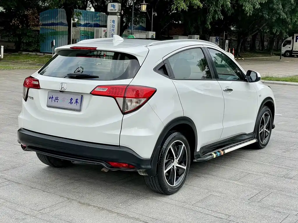 Honda Vezel 2020 — фото 10