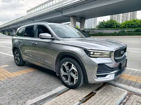 Geely Xingyue L 2022