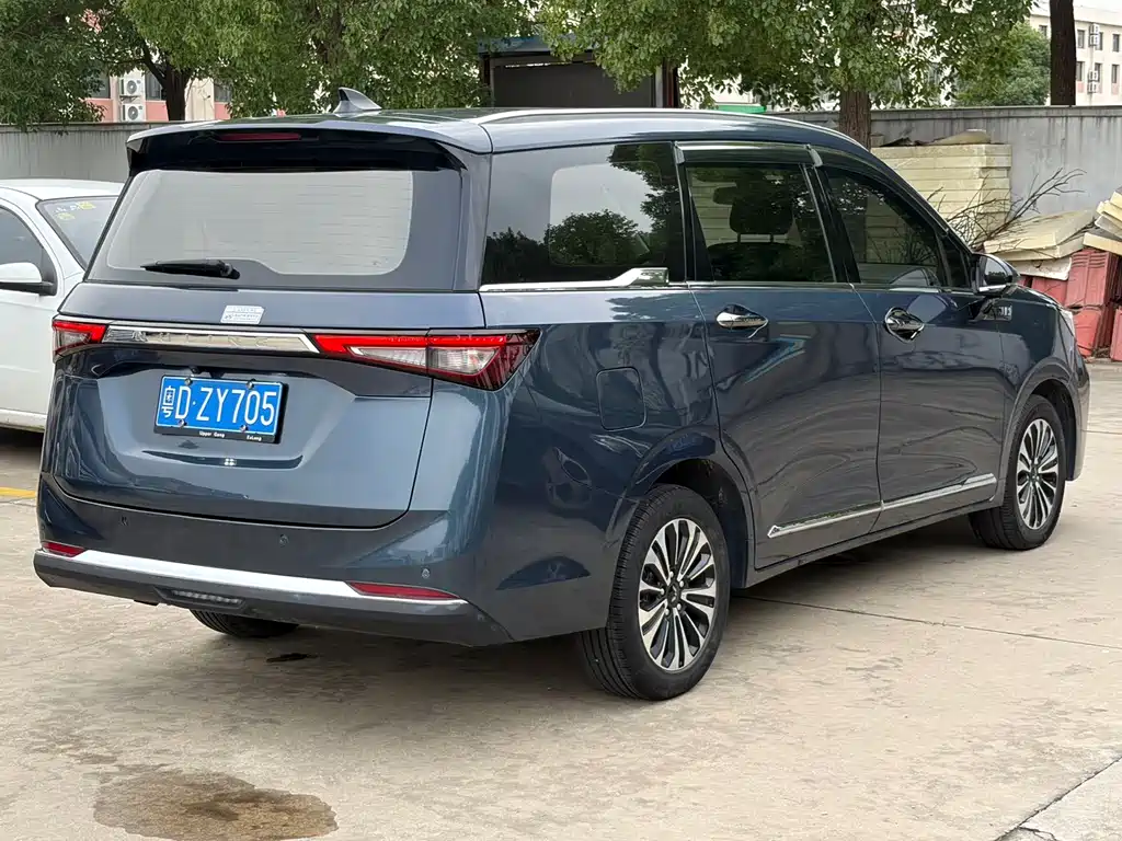 Wuling Jiachen 2023