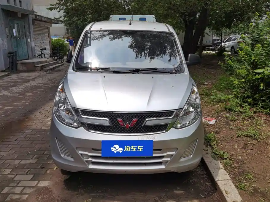Wuling Rongguang V 2017