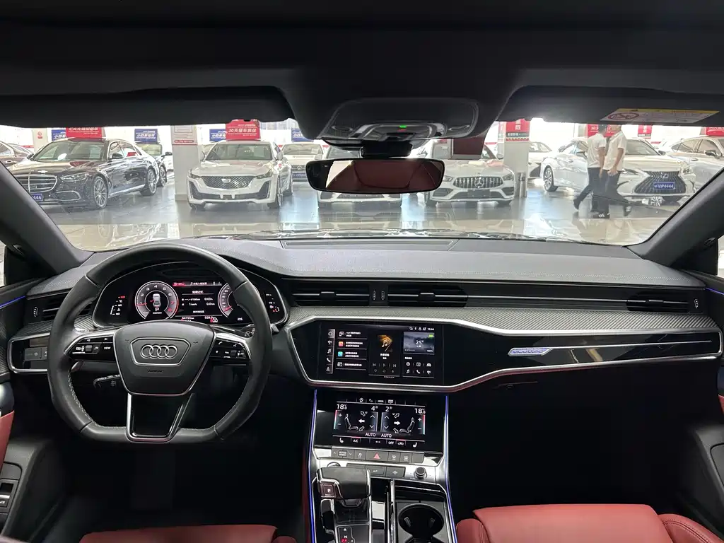 Audi A7L 2023 — фото 10