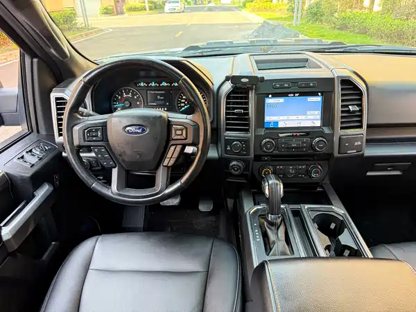 Ford F-150 Raptor 2019