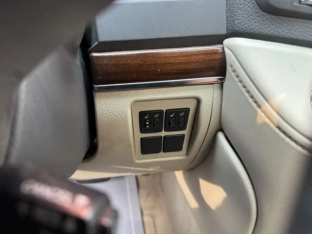 Toyota Land Cruiser 2018 — фото 17