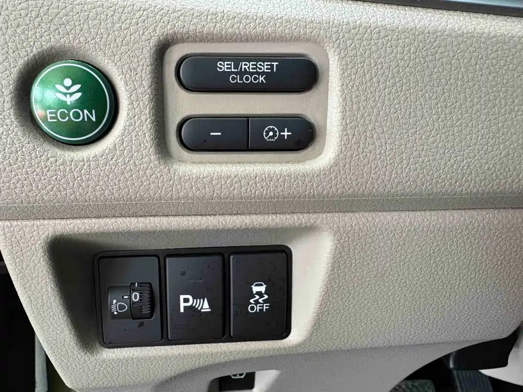 Honda Jade 2016 — фото 13