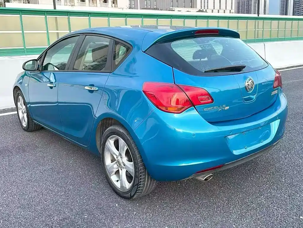 Buick Excelle 2010