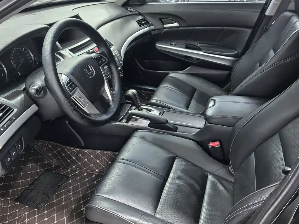 Honda Crosstour 2015 — фото 10