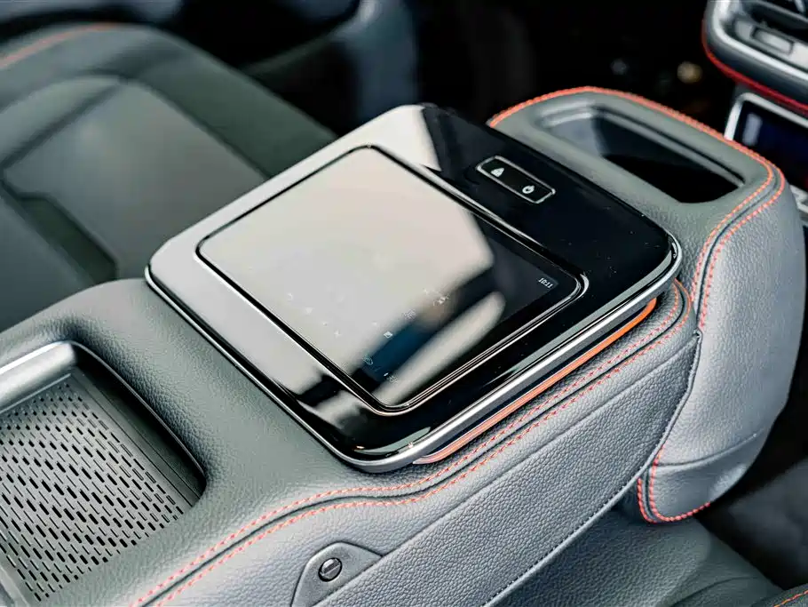 Mercedes-Benz GLE AMG 2025 — фото 24