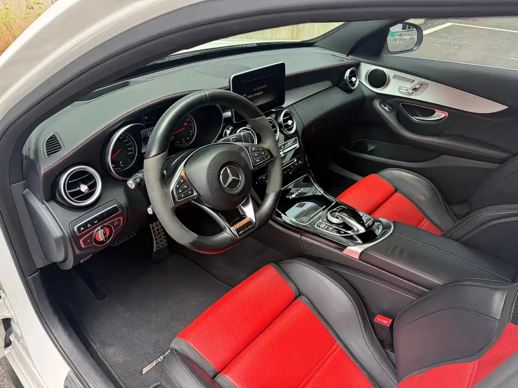 Mercedes-Benz C-Class AMG 2016 — фото 18