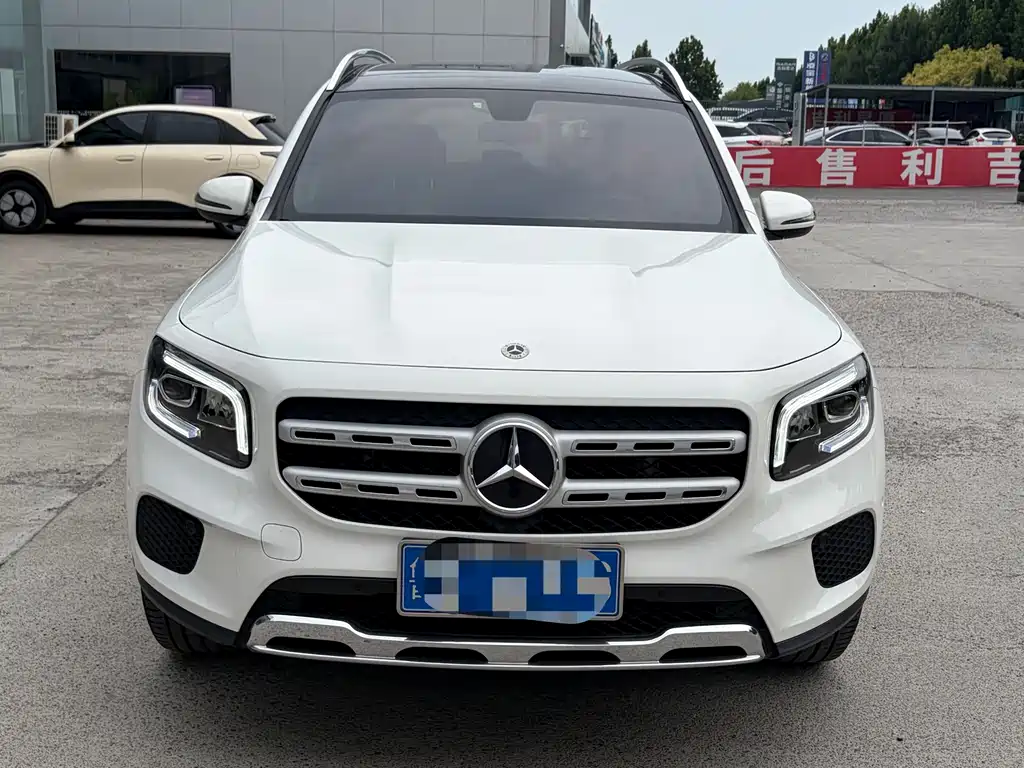 Mercedes-Benz GLB 2022 — фото 2