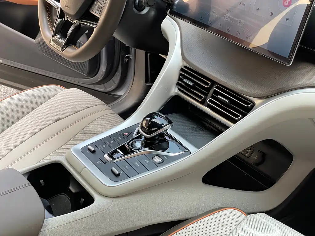 BYD Pro New Energy 2023 — фото 16