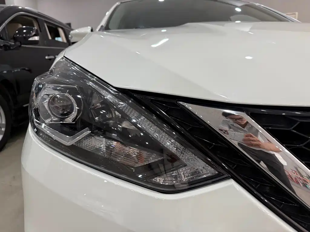 Nissan Sylphy 2017 — фото 13