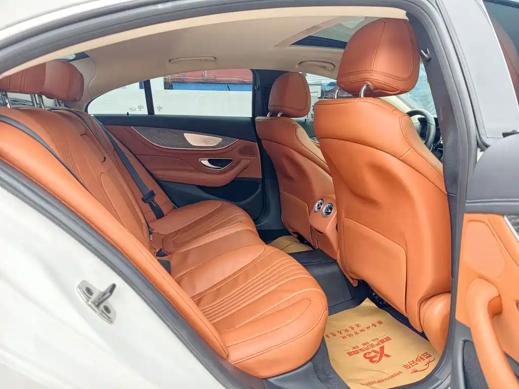 Mercedes-Benz CLS 2022 — фото 10