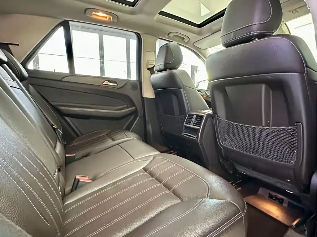 Mercedes-Benz GLE 2016 — фото 10