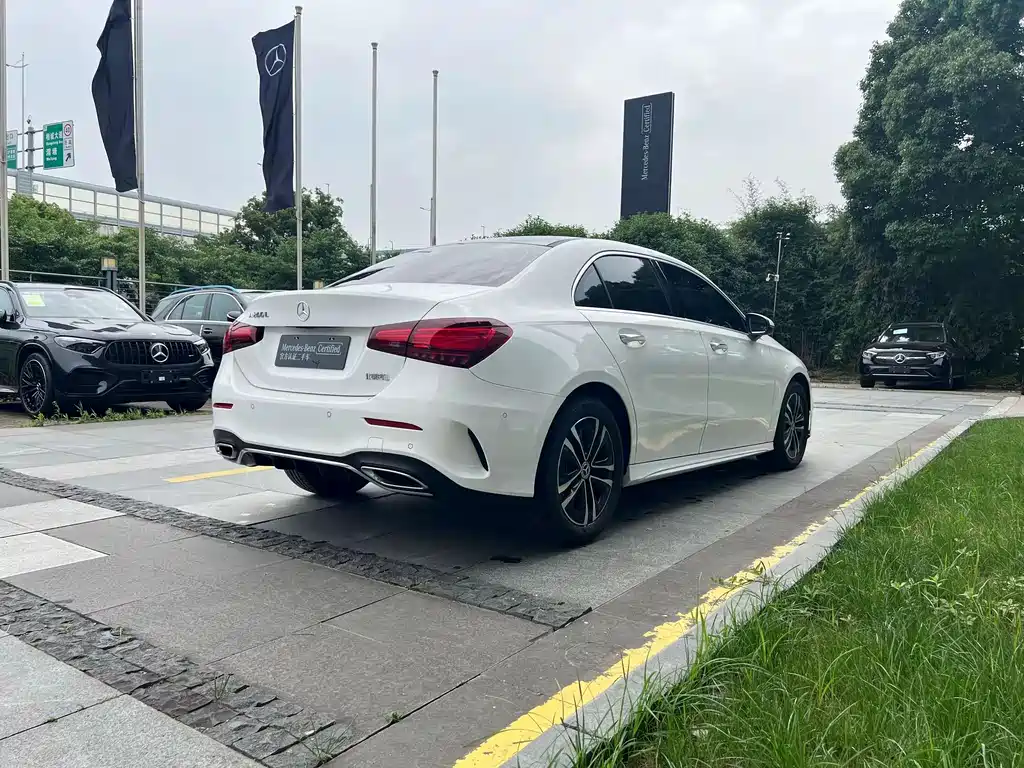 Mercedes-Benz A-Class 2023 — фото 15