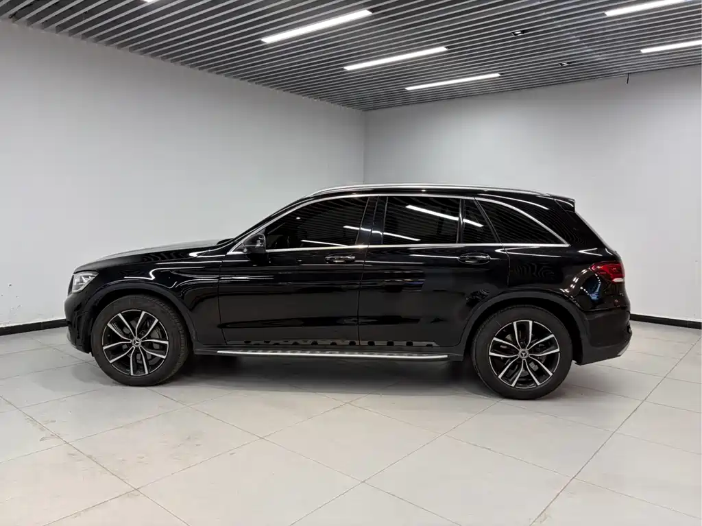 Mercedes-Benz GLC 2021 — фото 3