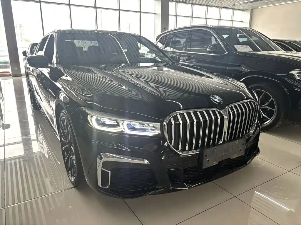 BMW 7 Series 2019 — фото 3