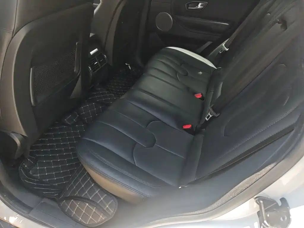 Land Rover Evoque 2015 — фото 17