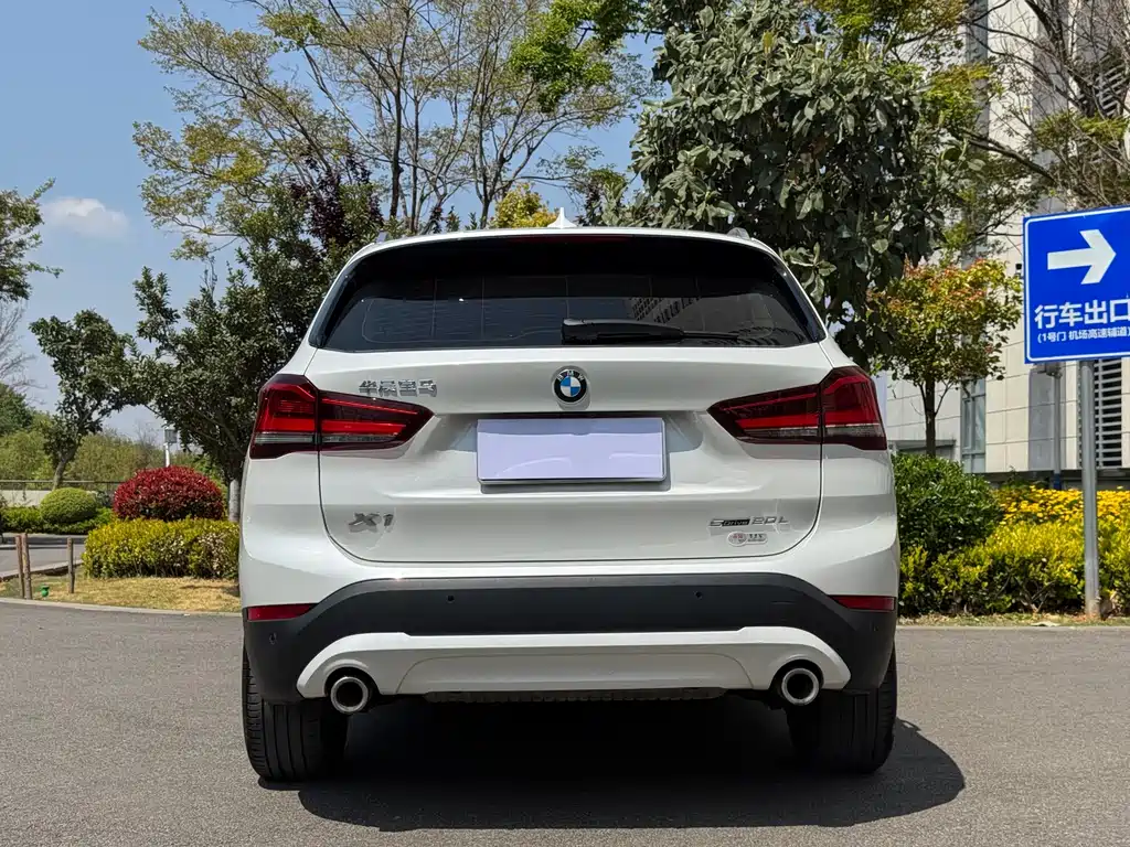 BMW X1 2020 — фото 5