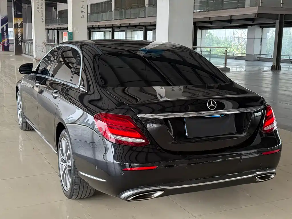 Mercedes-Benz E-Class 2018 — фото 5