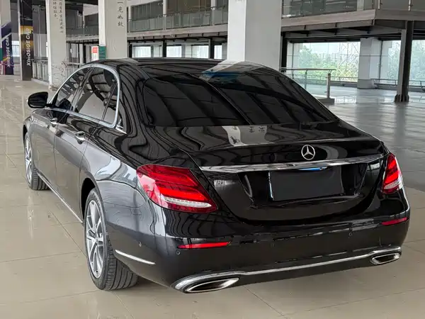 Mercedes-Benz E-Class 2018