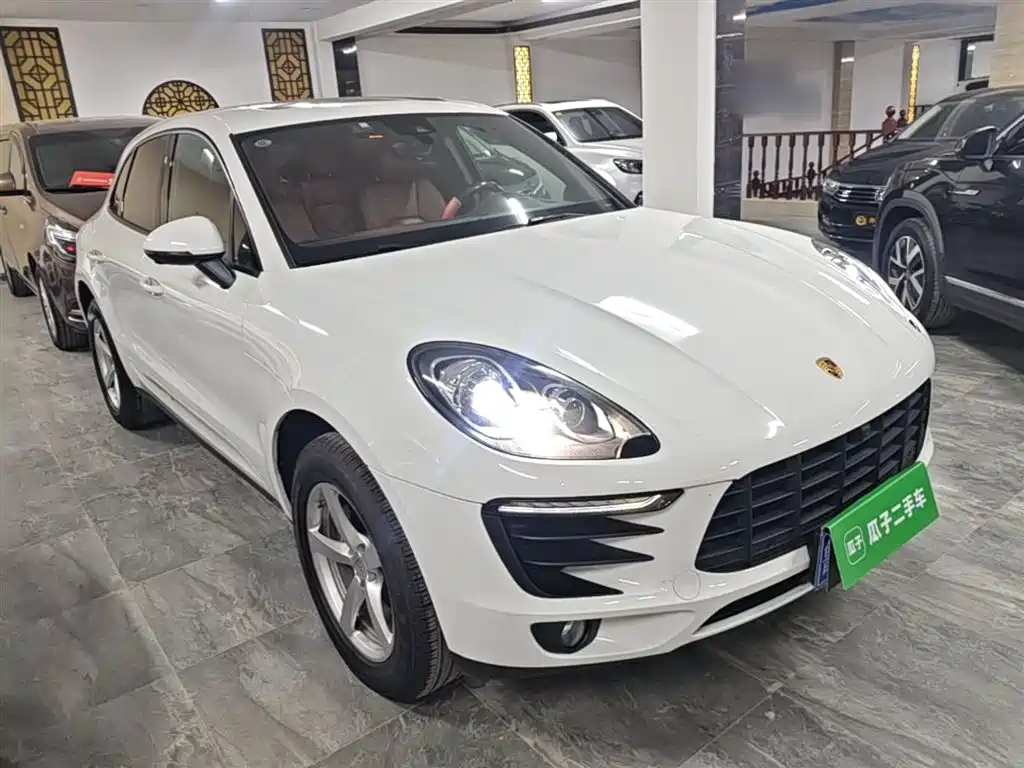 Porsche Macan 2018 — фото 4
