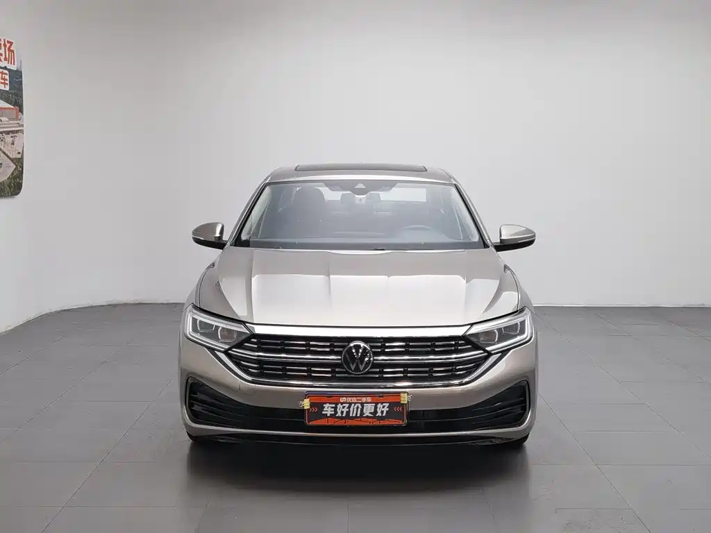 Volkswagen Sagitar 2024