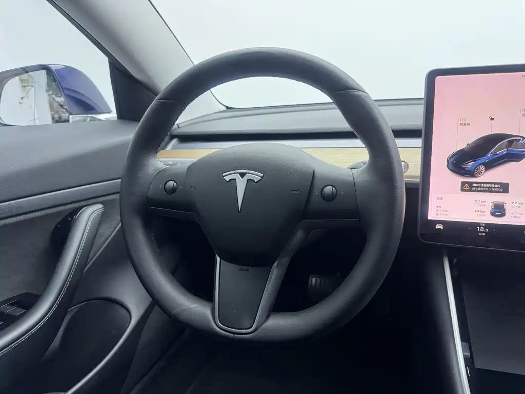 Tesla Model 3 2020 — фото 15