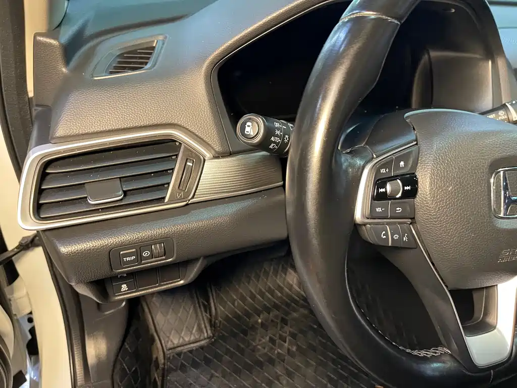 Honda Accord 2020 — фото 11