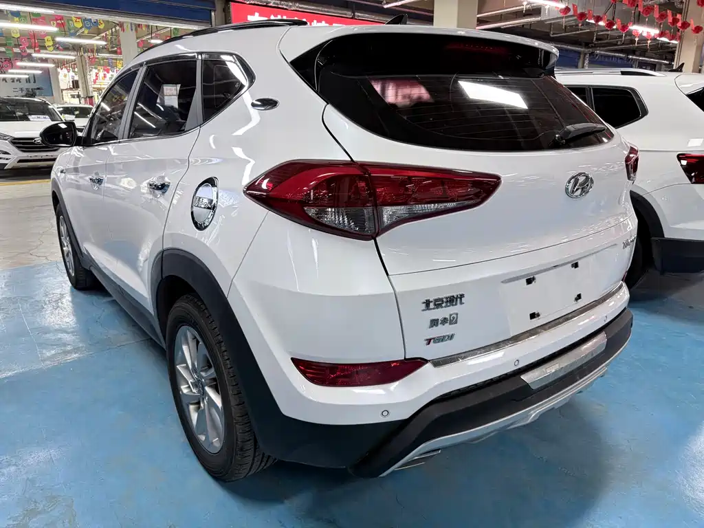 Hyundai Tucson 2018 — фото 17