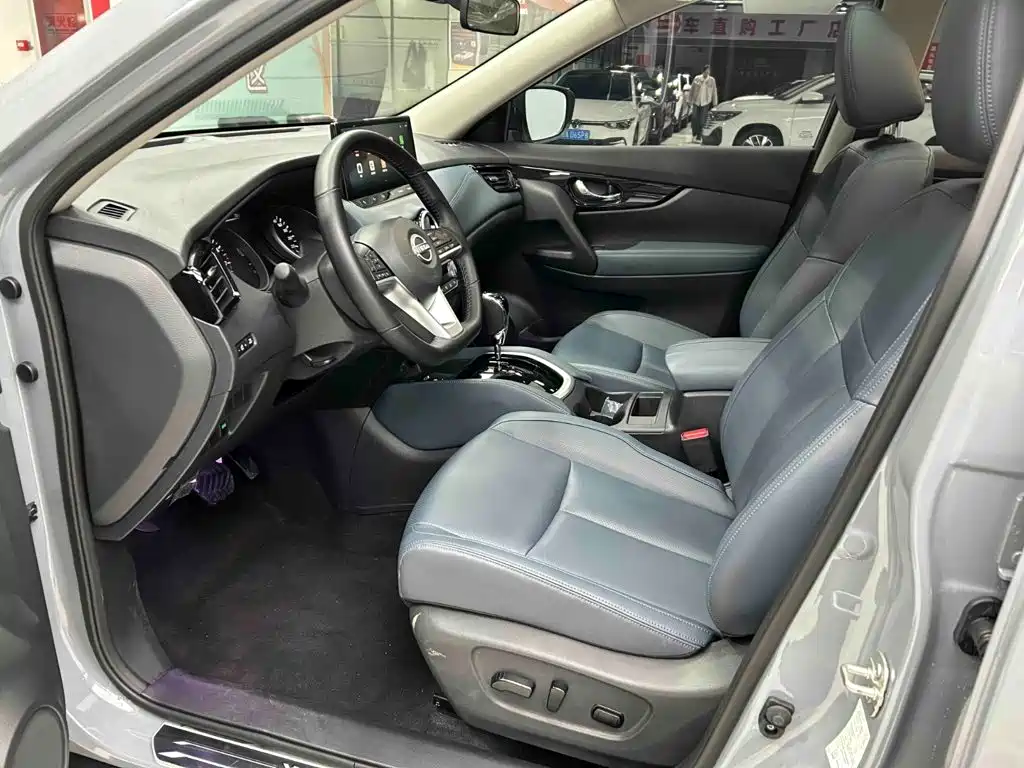 Nissan X-Trail 2025 — фото 12