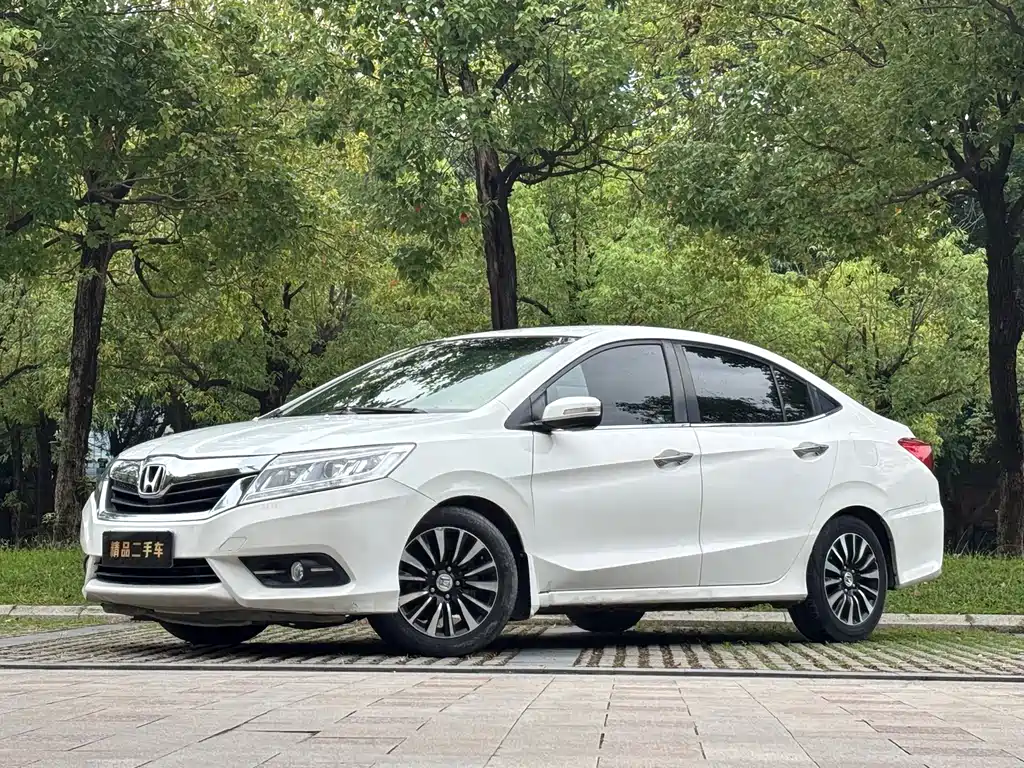 Honda Crider 2014