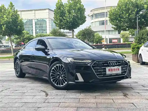 Audi A7L 2025