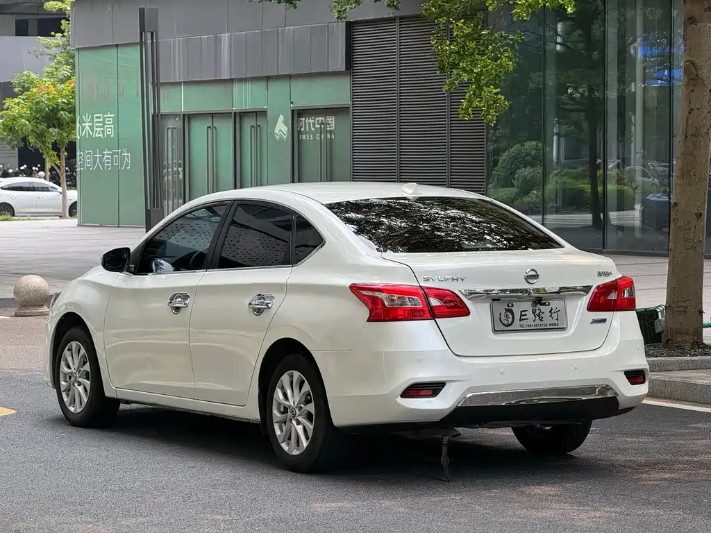 Nissan Sylphy 2018 — фото 22