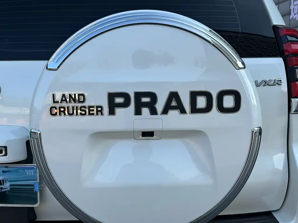 Toyota Prado 2018 — фото 15