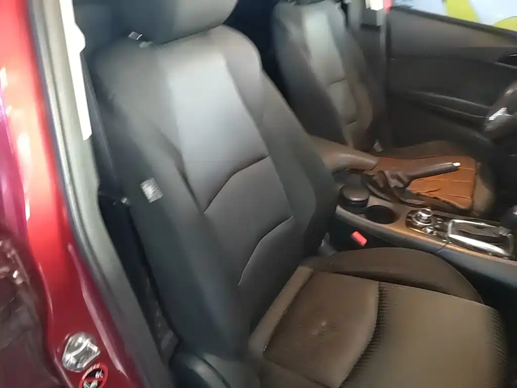 Mazda 3 Angkesela 2015 — фото 25