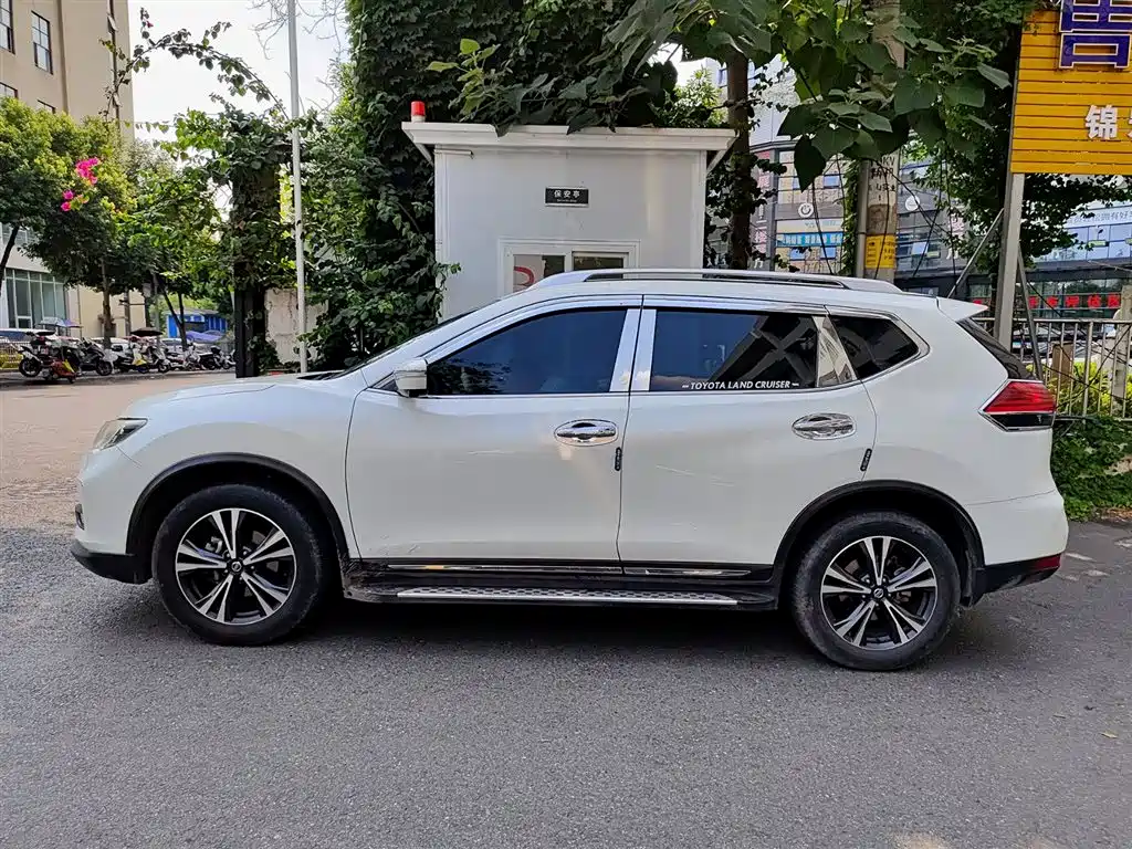 Nissan X-Trail 2018