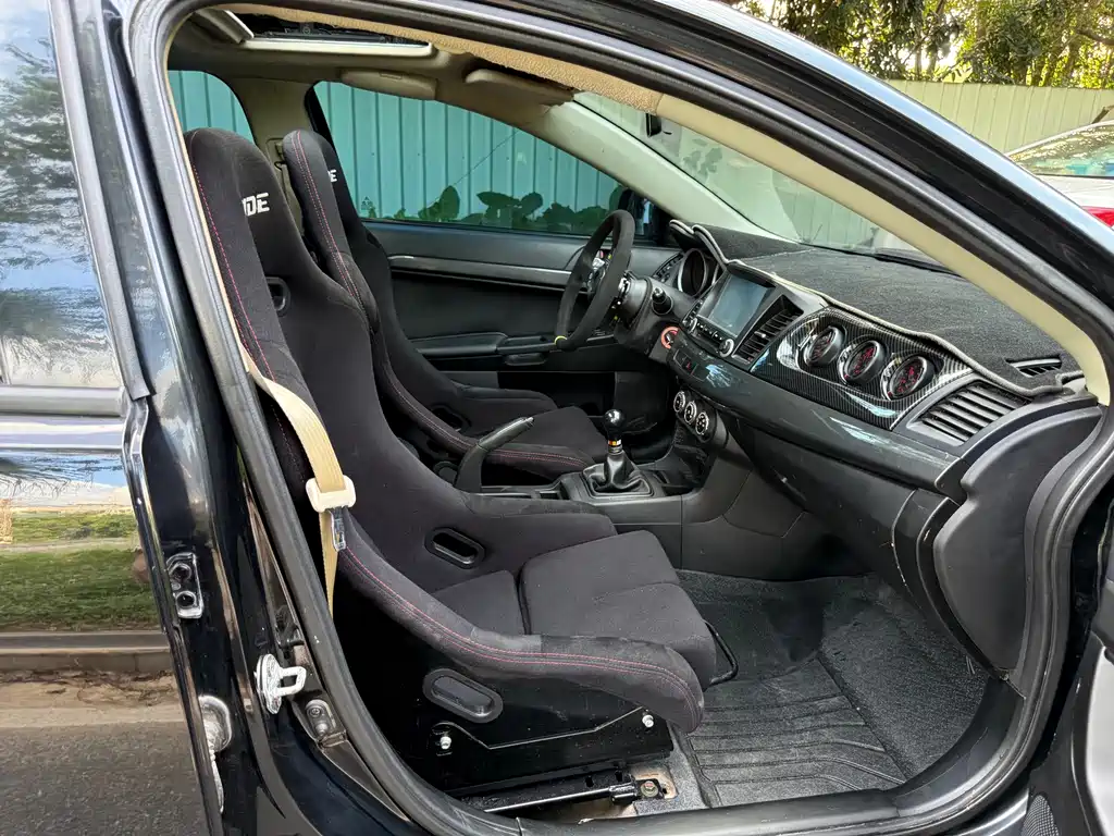 Mitsubishi Lancer EX 2014 — фото 15
